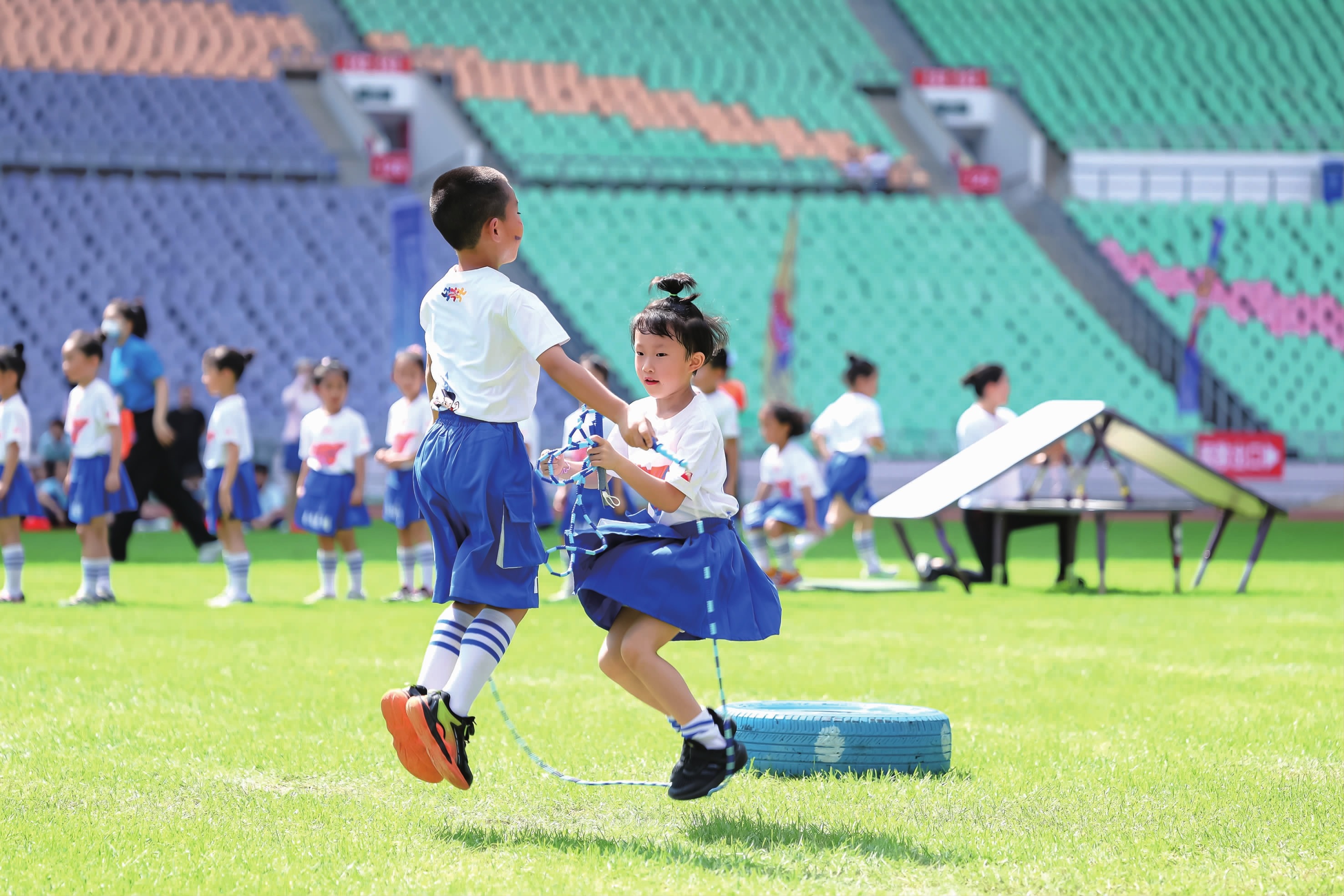 轮椅击剑首日 上海选手摘金